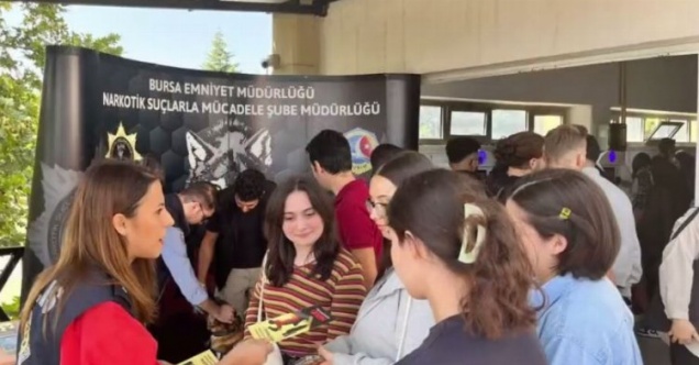 Bursa'da narkotik ekipleri farkındalık için sahada