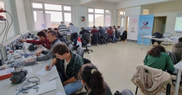 Gençler ESO ve BEBKA ile altın bileziğe kavuşuyor