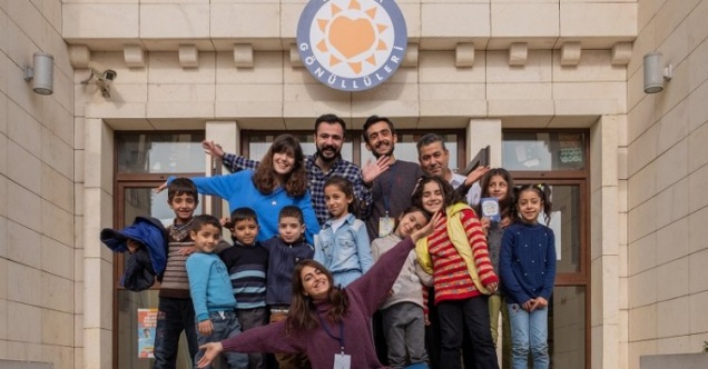 Oyuncu Akyürek'in sevenlerinden TEGV'li çocuklara destek