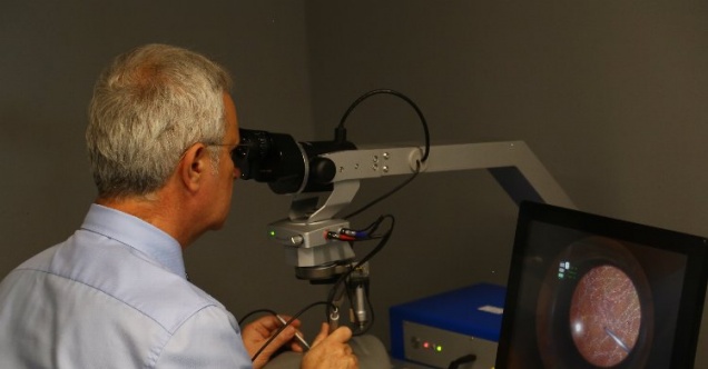 Türk göz hekimlerinden yabancı doktorlara eğitim