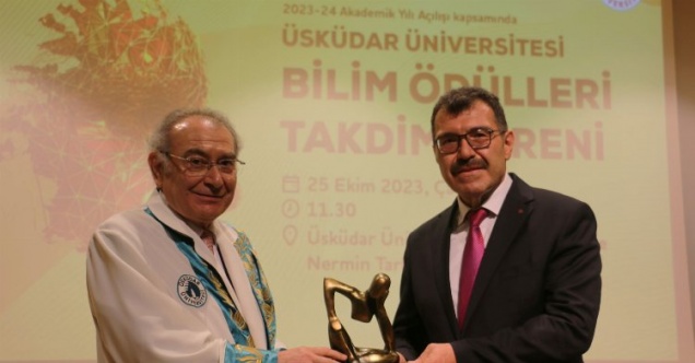 Üsküdar'da ilk ders TÜBİTAK Başkanı'ndan