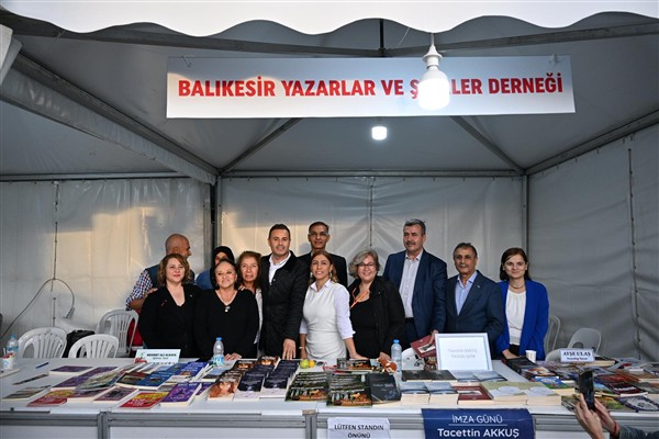 1. Balıkesir Kitap Fuarı’nı 150 bin kişi ziyaret etti