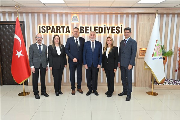 15. Bölge Isparta Eczacı Odası'ndan Başkan Başdeğirmen'e ziyaret