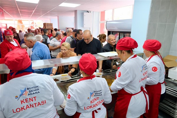 Adana Büyükşehir Belediyesi Kent Lokantası hizmete açıldı