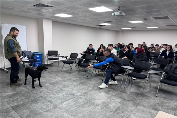 “Bağımlılıkla Mücadelede Sporun Koruyucu Gücü” başlığıyla eğitim düzenlendi