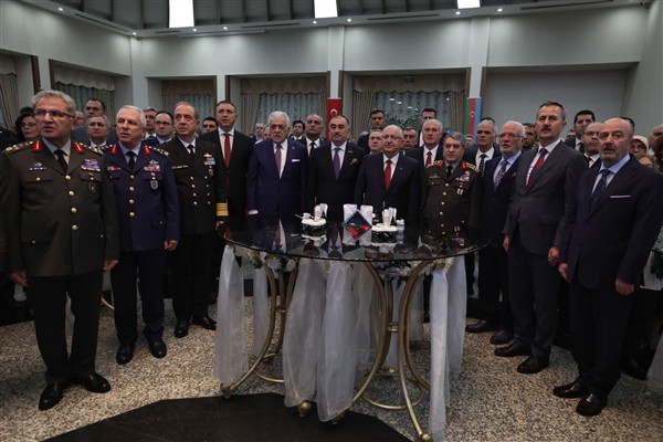 Bakan Güler, Gazi Orduevi’nde düzenlenen resepsiyona katıldı