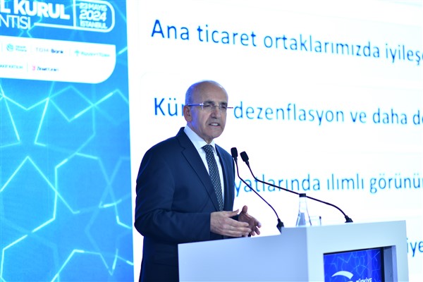 Bakan Şimşek: Yıllık cari dengenin iyileşmesini bekliyoruz