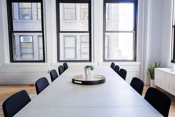 Bakan Yardımcısı Bozay'dan kadın hakları görüşmeleri