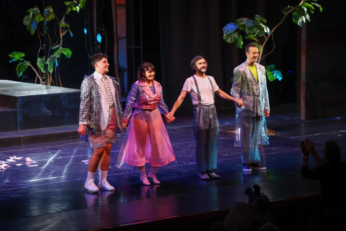 Bakırköy Belediye Tiyatroları Yeni Sezona “Çirkin” ile Merhaba Dedi