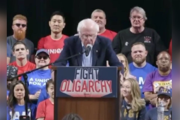 Bernie Sanders, İsrail'in Gazze'de soykırım yaptığını söyleyen ilk ABD senatörü oldu