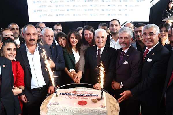 Bozbey'den Muhtarlar Günü’nde Bursa’da kutlama buluşması