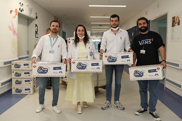 Büyükşehir’den lösemili çocuklara “Büyük Kalpler İçin Destek Kutusu”