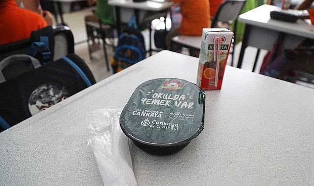 Çankaya Belediyesi’nden Çocuklara Sıcak Öğle Yemeği