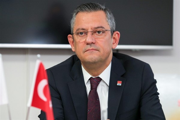 CHP Genel Başkanı Özel: Meydanlar artık milletin kalesidir