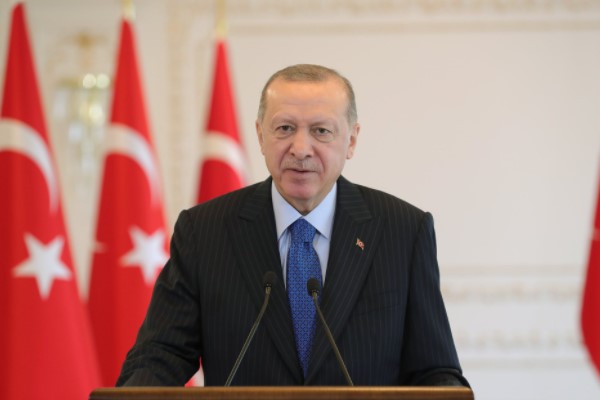 Cumhurbaşkanı Erdoğan: İstanbul’a olan sevdamız bitmeyecek