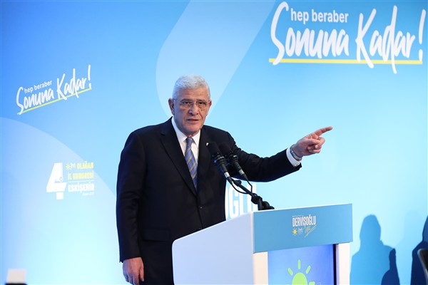 Dervişoğlu: Türkiye'de halinden memnun hiç kimseye rastlanmamaktadır