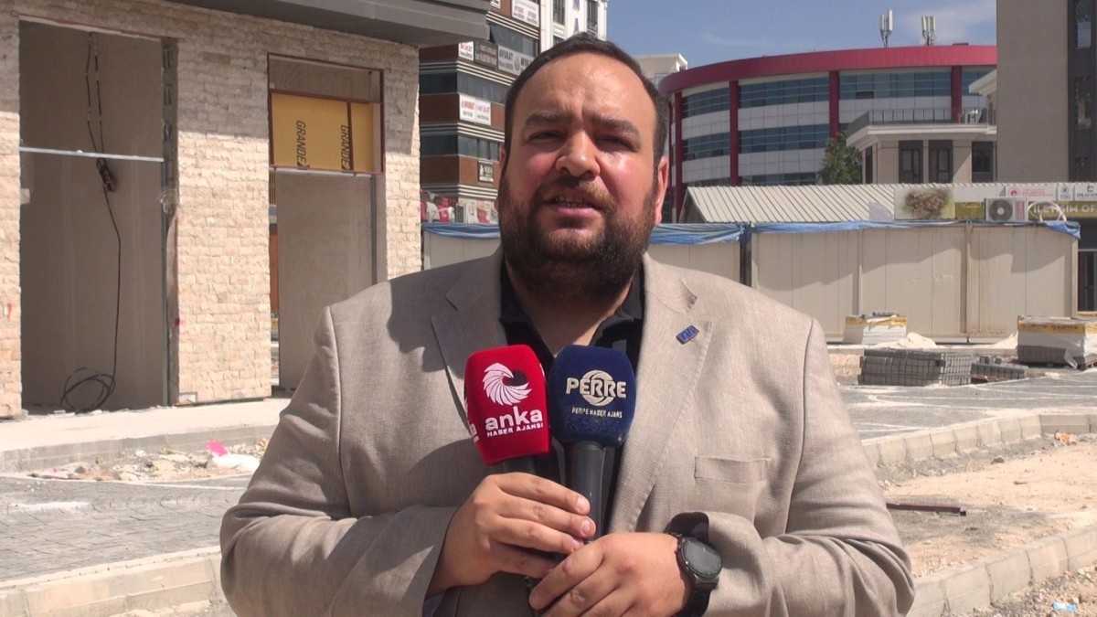 Emircan Ahmet Alsan: ‘Kiracı da ev sahibi de eziliyor, Anahtar Parti bu adaletsizliği bitirecek’