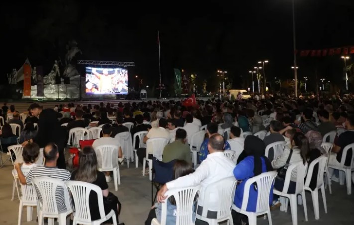 İnegöl’den 12 Dev Adam’a Coşkulu Destek