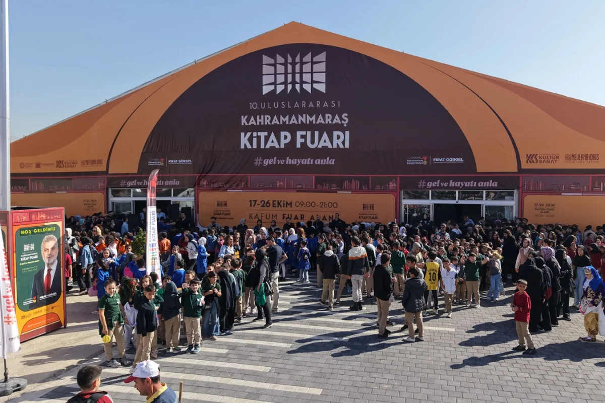 Kahramanmaraş Kitap Fuarı’nda Nuri Pakdil anıldı