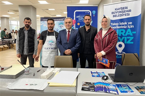 Kayseri Büyükşehir Belediyesi, ERÜ mezunları ile buluştu