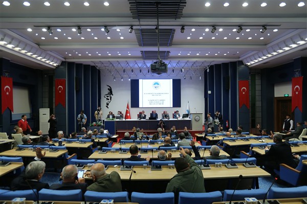 Kayseri Büyükşehir Meclisi'nde gündem maddeleri müzakere edildi
