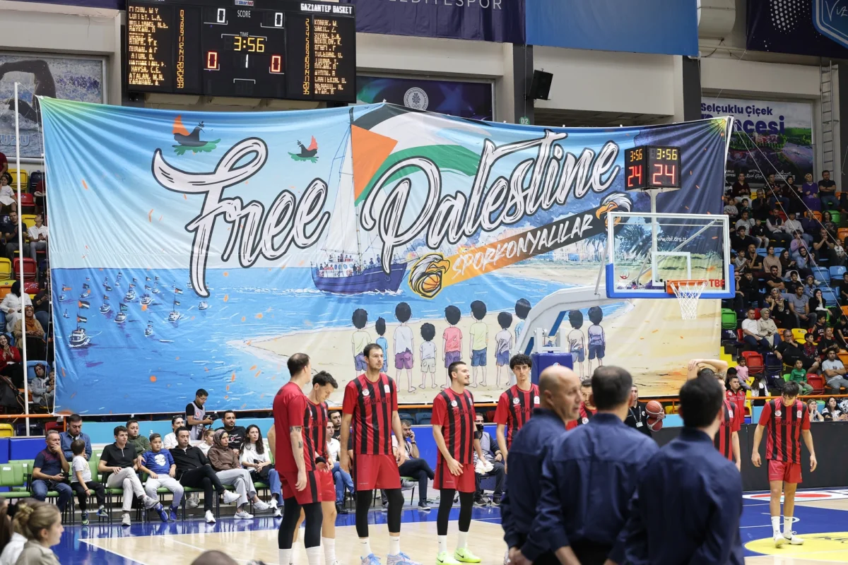 Konya’da Basketbol Heyecanı ve Gazze’ye Destek Buluştu