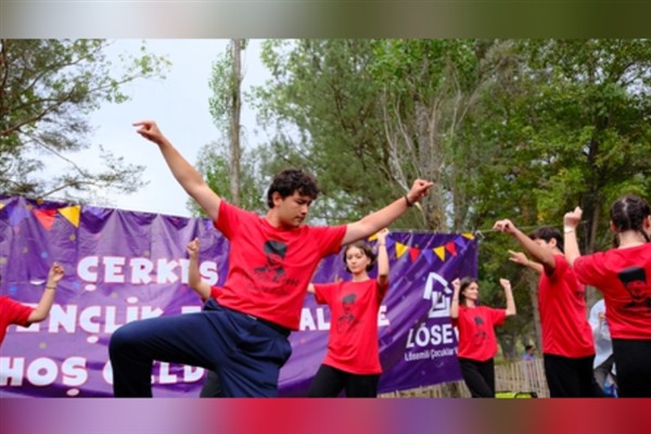 LÖSEV'den gençlik festivali