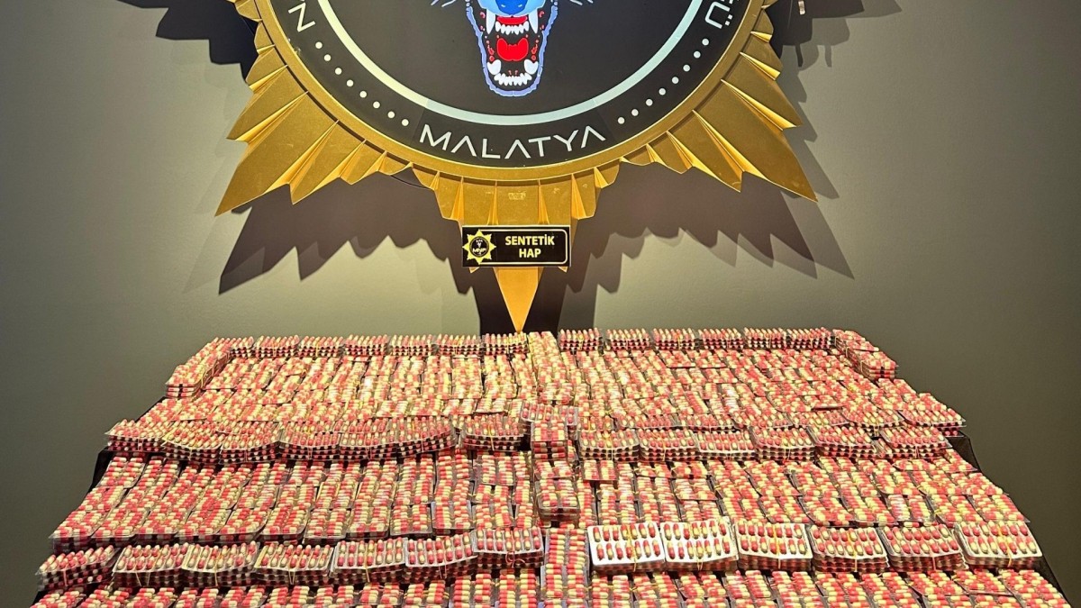 Malatya’da 22 bin sentetik ecza hap ele geçirildi