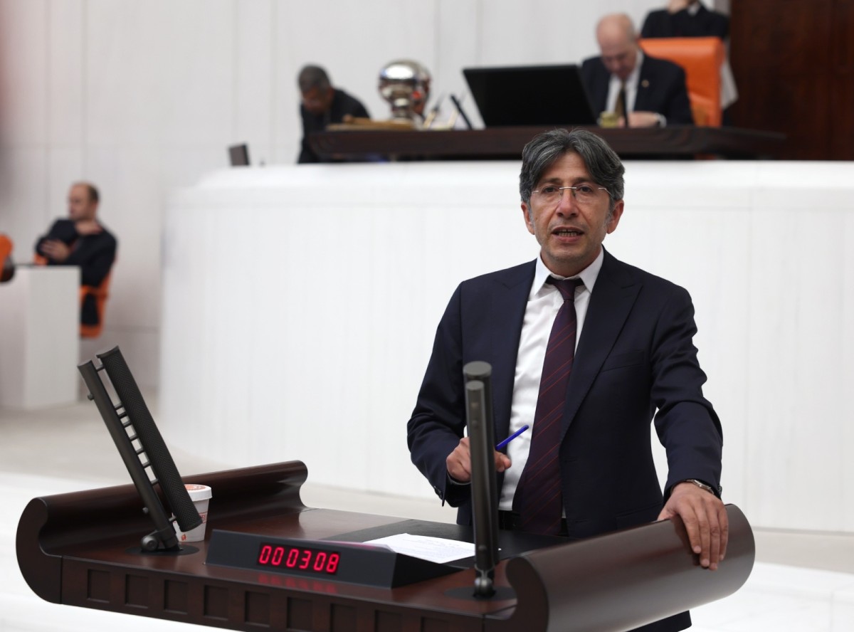 Milletvekili Bozan: ‘Adıyaman halkı ciddi sağlık riskleriyle karşı karşıya’