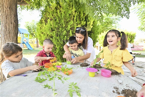 Muratpaşa'nın kreşlerinde yeni eğitim-öğretim dönemi başladı