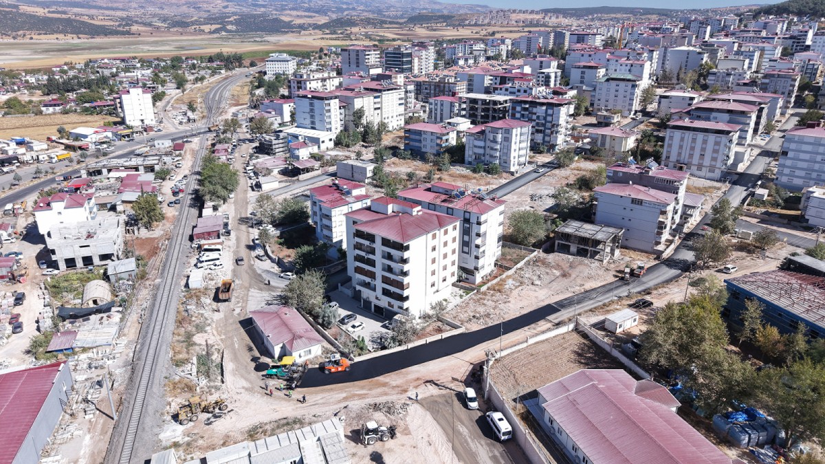 Pazarcık’ta Altyapı Bitince Asfalt Çalışmaları Hız Kazandı