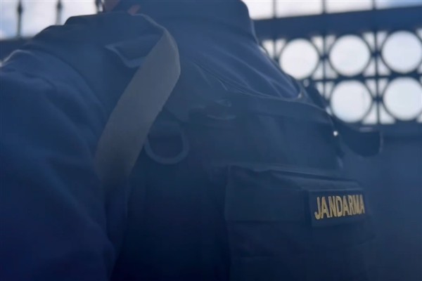 Şanlıurfa’da 9 gümrük kaçağı telefon ele geçirildi