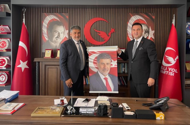 TÜMKON Heyeti Milli Yol Partisi’ni Ziyaret Etti