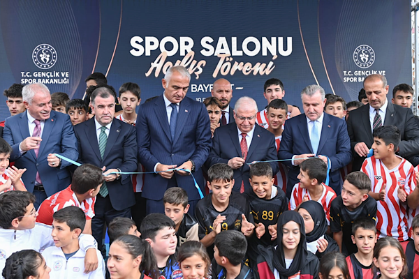 Üç Bakan Bayburt’ta