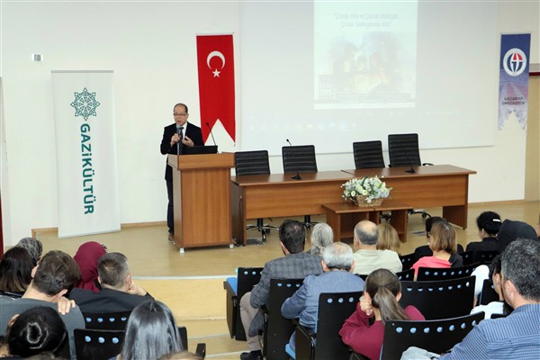 Uluslararası Çocuk ve Gençlik Edebiyatı Sempozyumu, Gaziantep'te başladı