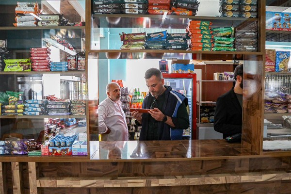 Van'da okul kantinlerine denetim yapıldı