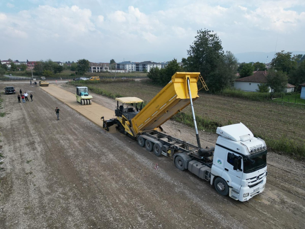 Yahyalı Bağlantı Yolu’nda asfalt hazırlıkları başladı